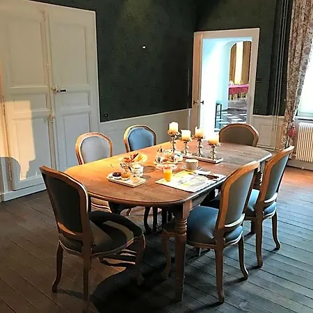 Chateau D'en Nocleg ze śniadaniem *